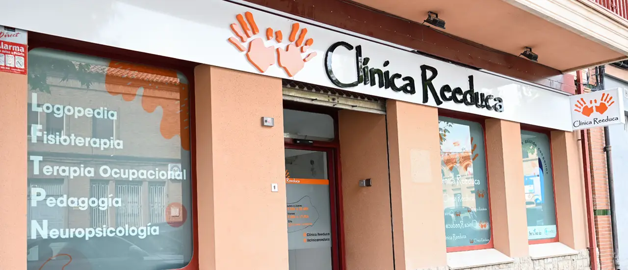 fachada_clinica_reeduca